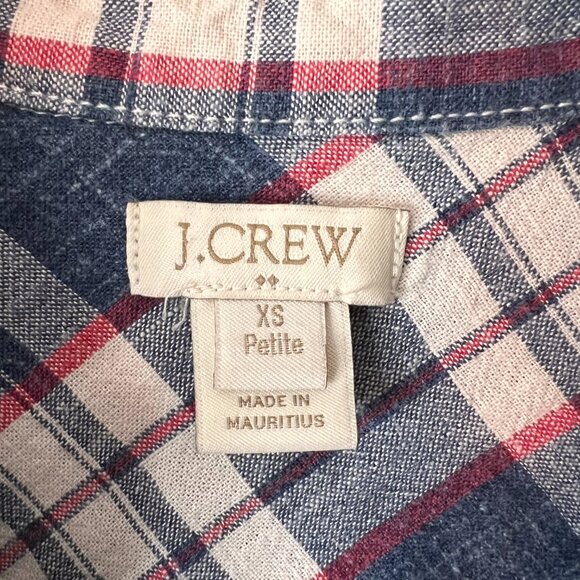Ladies J Crew Long Sleeved Pull Over Shirt‎ Size XS Petite LIghtweight Plaid - Picture 3 of 5